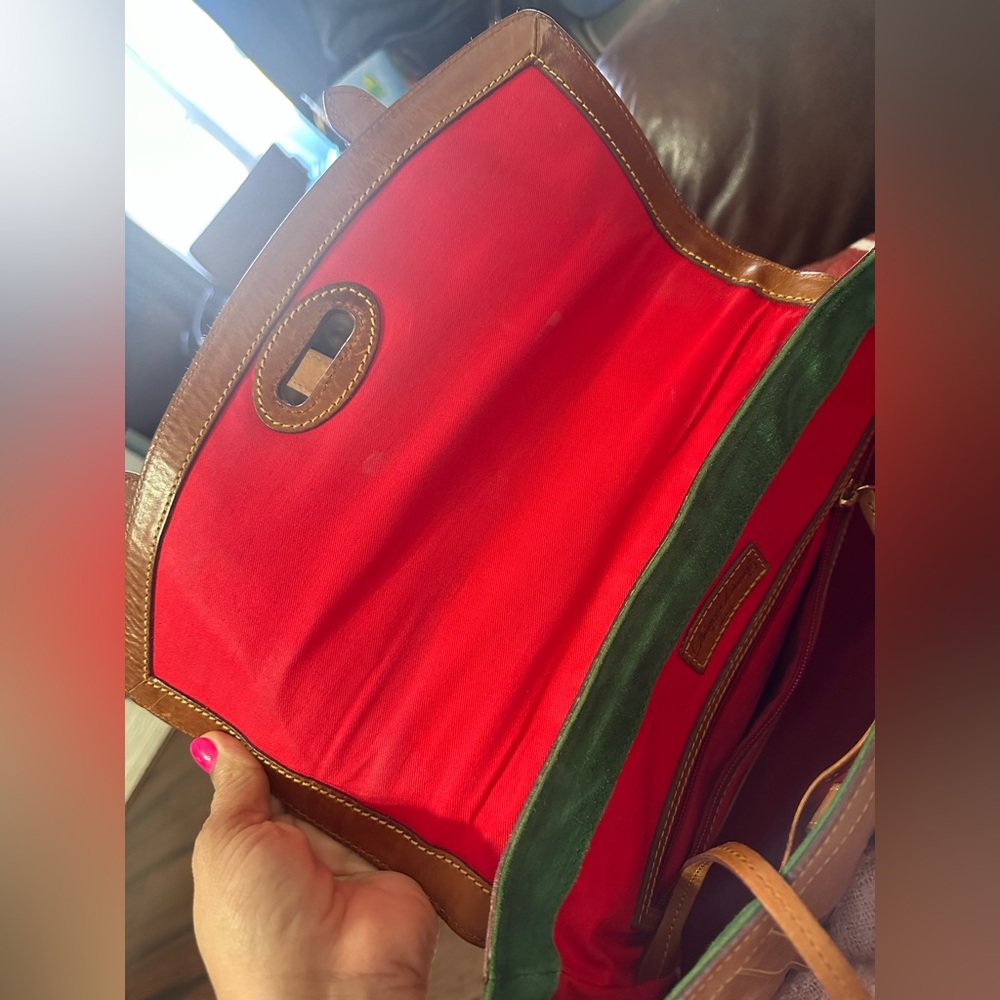 Excellent Used Condition Dooney & Bourke - Picture 7 of 8